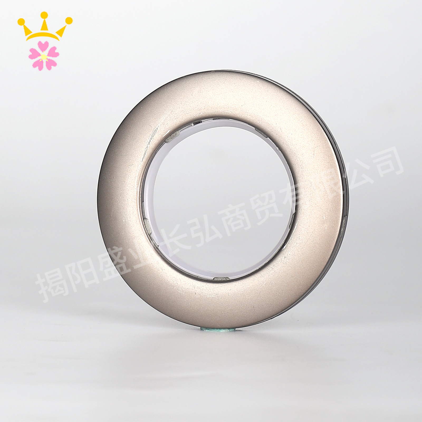75Stylish Modern Plastic Hotel And Home Curtain Ring Silent Perforated Art Hanging Roman Ring for Decorative Purpose