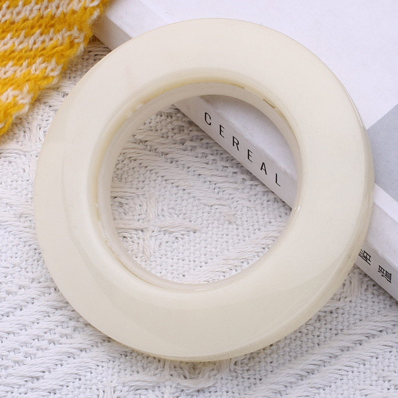 Stylish Modern Plastic Hotel And Home Curtain Ring Silent Perforated Art Hanging Roman Ring for Decorative Purpose